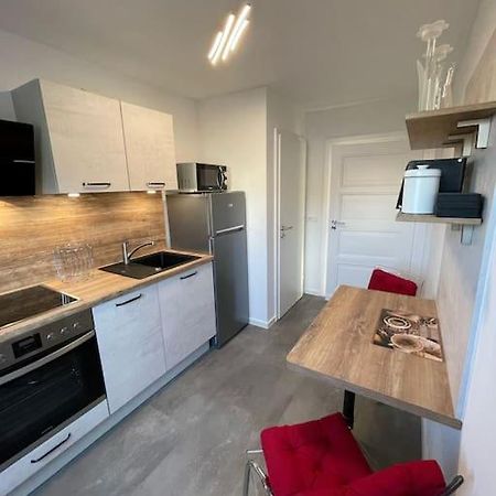Komfortable Ferienwohnung In Halle-Kroellwitz Halle  Eksteriør bilde