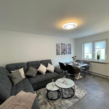 Komfortable Ferienwohnung In Halle-Kroellwitz Halle  Eksteriør bilde