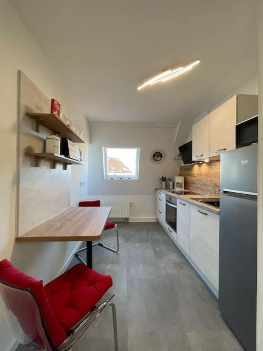 Komfortable Ferienwohnung In Halle-Kroellwitz Halle  Eksteriør bilde