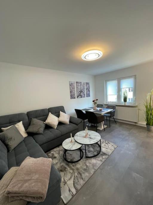 Komfortable Ferienwohnung In Halle-Kroellwitz Halle  Eksteriør bilde